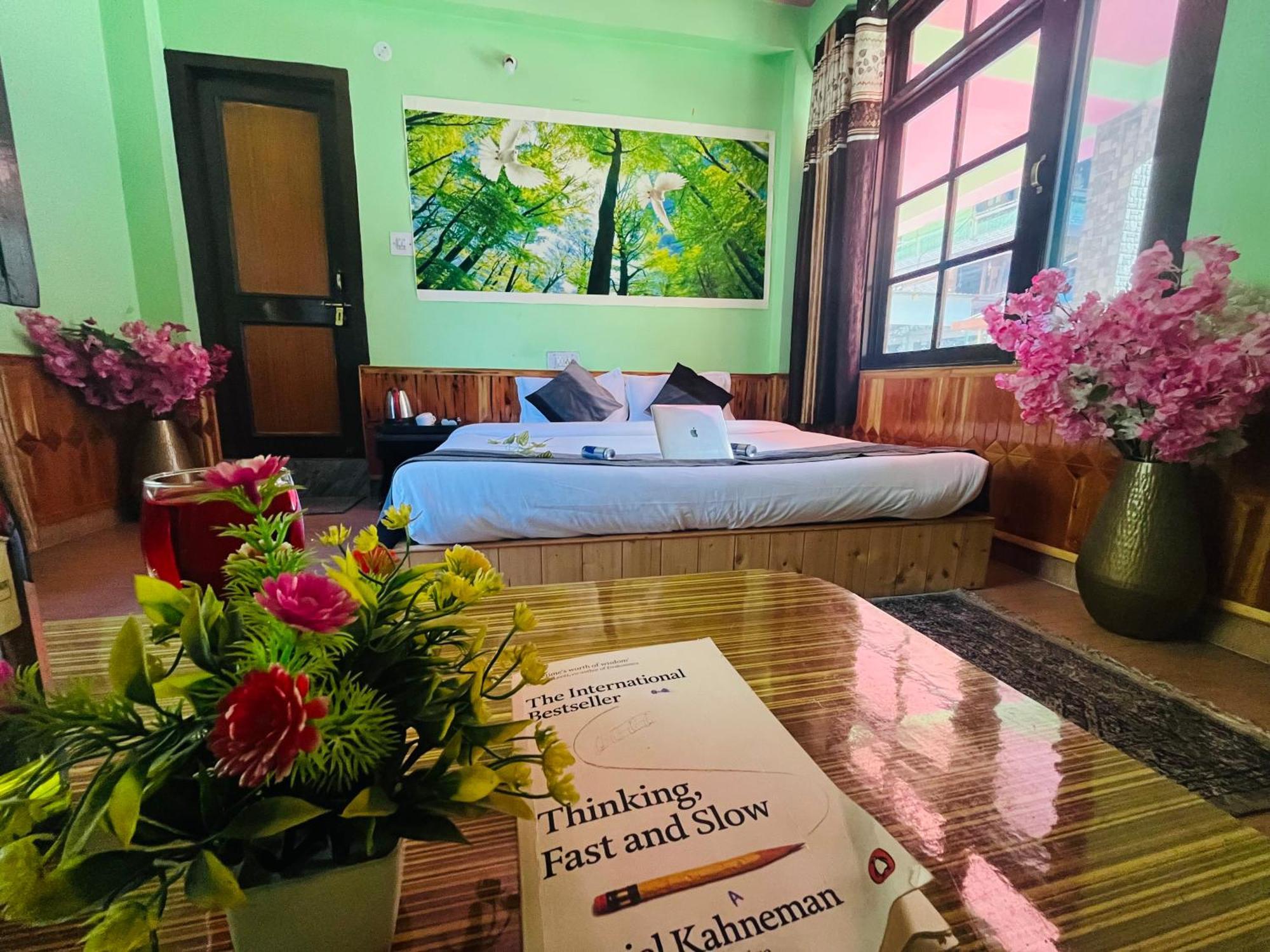Hotel Dream Valley Kasol #Near Mall Road #River View #Parking #Gaming Zone #Open Terrace #Restaurant Exterior foto